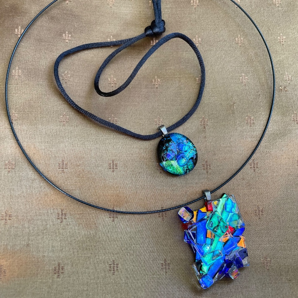 Colorful Handmade glass pieces for necklaces -Set of 7 - Picture 14 of 15
